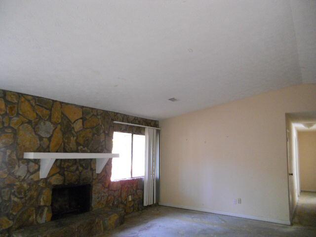 6690 Cameron Rd, Morrow, GA 30260 photo 2