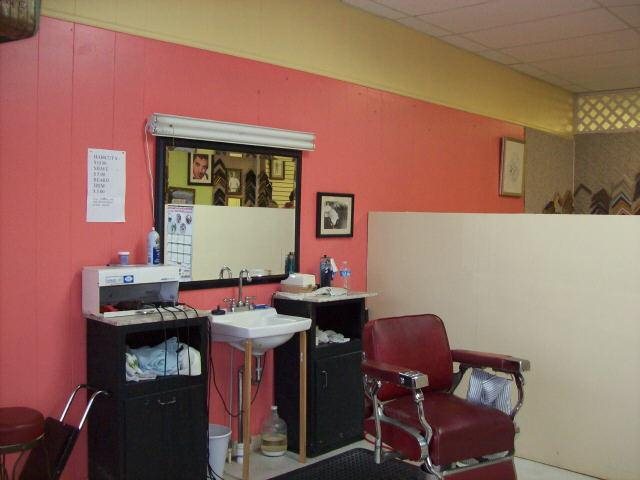 102 N Lanier Ave, Lanett, AL 36863 photo 2