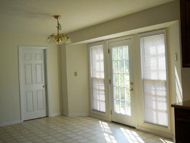 153 Hawthorne Cir, Lagrange, GA 30240 photo 6