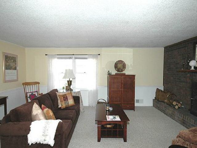 5174 Cherokee Dr E, Canton, GA 30115 photo 6