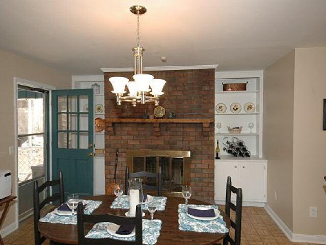 5174 Cherokee Dr E, Canton, GA 30115 photo 5