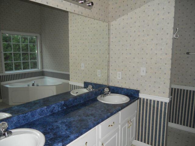 140 Falls Xing, Covington, GA 30016 photo 8