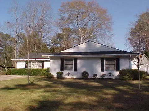 2702 19th Ave, Valley, AL 36854 photo 1