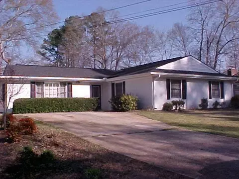 2702 19th Ave, Valley, AL 36854 photo 2