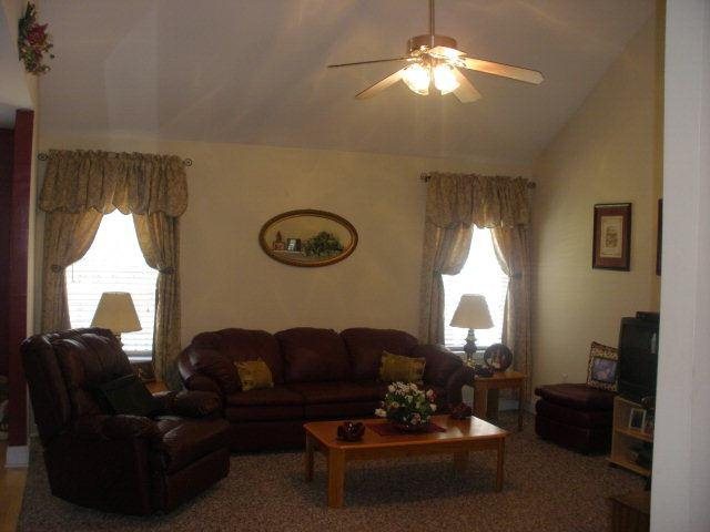 391 Strickland Cir, Colbert, GA 30628 photo 9