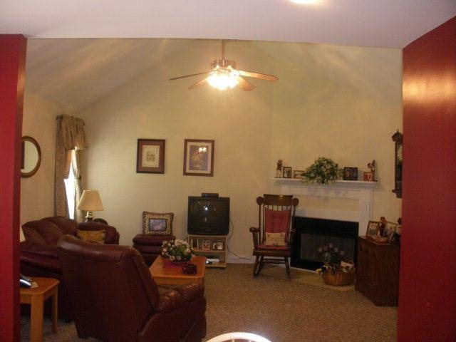 391 Strickland Cir, Colbert, GA 30628 photo 8