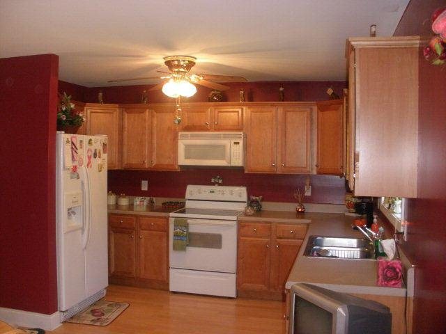 391 Strickland Cir, Colbert, GA 30628 photo 5