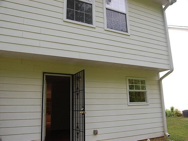 3027 Fields Dr, Lithonia, GA 30038 photo 2
