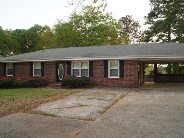 605 Lakeview Dr, Monroe, GA 30656 photo 2
