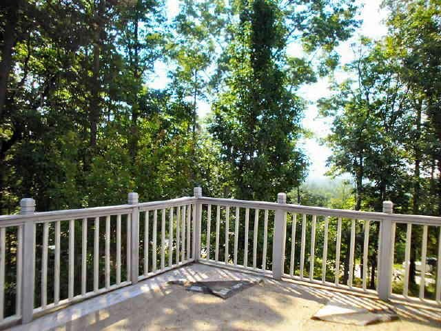 591 Crescent Dr, Toccoa, GA 30577 photo 10