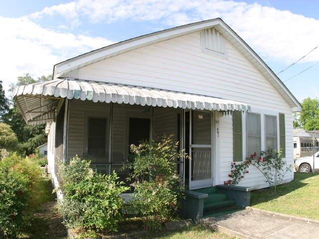 481 Curraee St W, Toccoa, GA 30577 photo 1