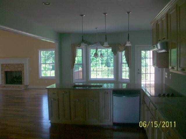 221 Hummingbird Ct, Hampton, GA 30228 photo 8