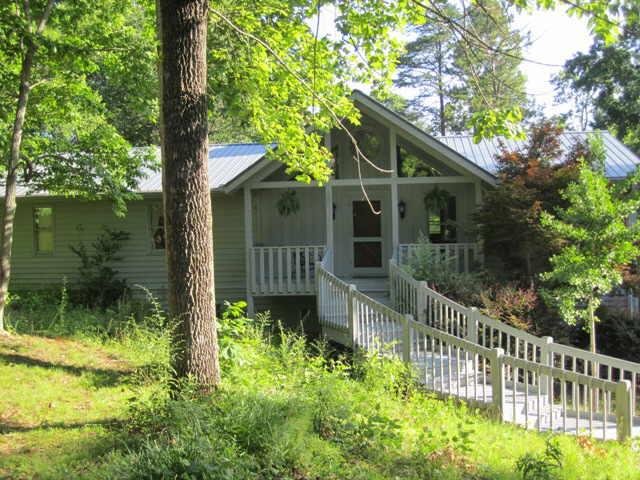 3929 Cochran Rd, Gainesville, GA 30506 photo 1
