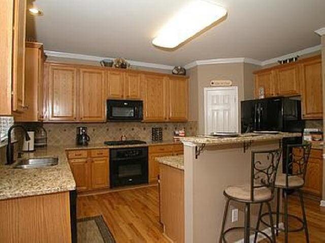 10870 Glenhurst Pass, Duluth, GA 30097 photo 6