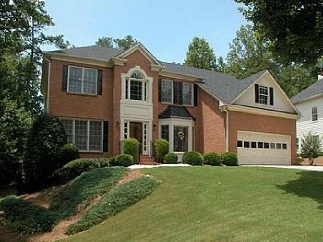 10870 Glenhurst Pass, Duluth, GA 30097 photo 1