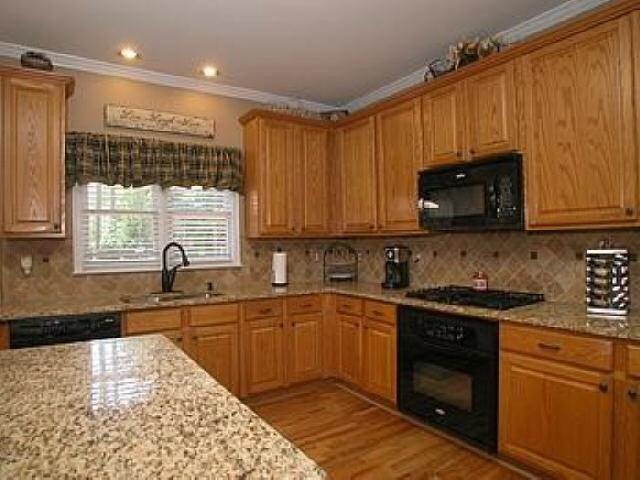 10870 Glenhurst Pass, Duluth, GA 30097 photo 7