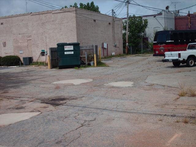 111 S Center St, Thomaston, GA 30286 photo 6