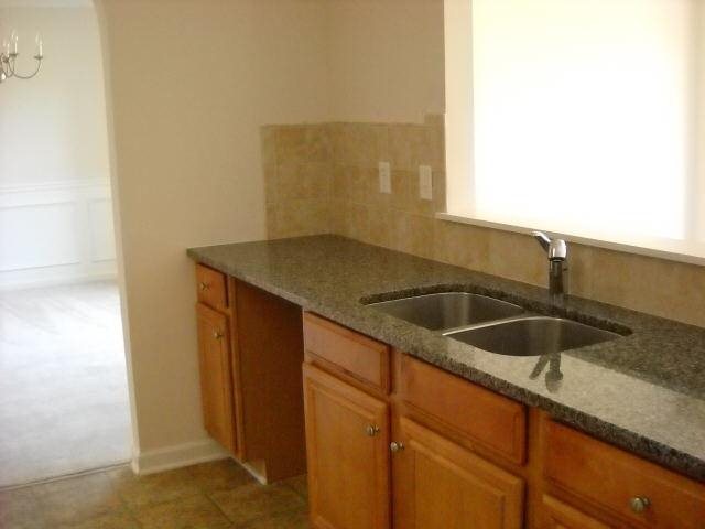 591 Vaughan Dr, Hampton, GA 30228 photo 6