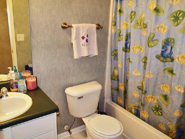 101 Greenleaf Dr, Hampton, GA 30228 photo 9