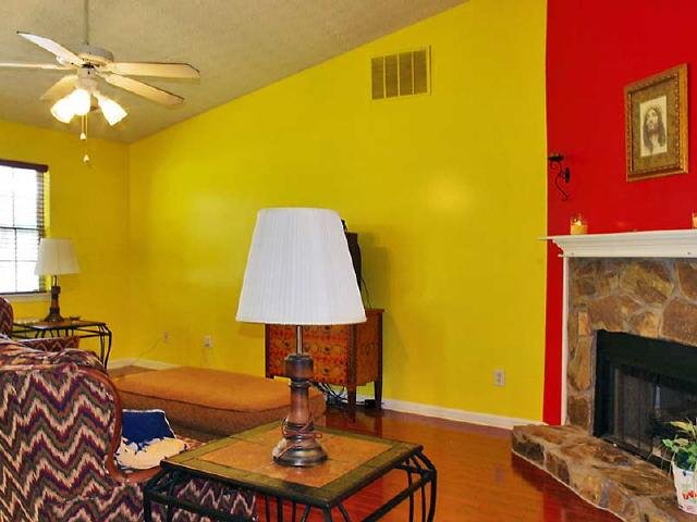 101 Greenleaf Dr, Hampton, GA 30228 photo 3