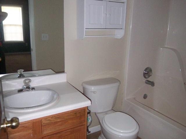 60 Hugh Dr, Covington, GA 30016 photo 9