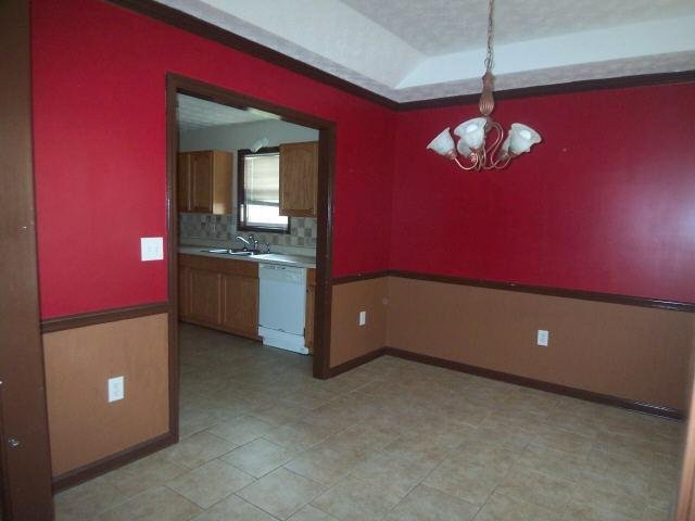 60 Hugh Dr, Covington, GA 30016 photo 4
