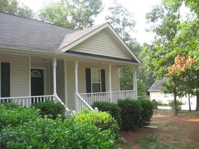 220 Hannah Dr, Colbert, GA 30628 photo 3