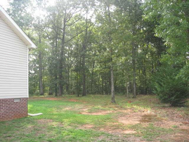 220 Hannah Dr, Colbert, GA 30628 photo 5