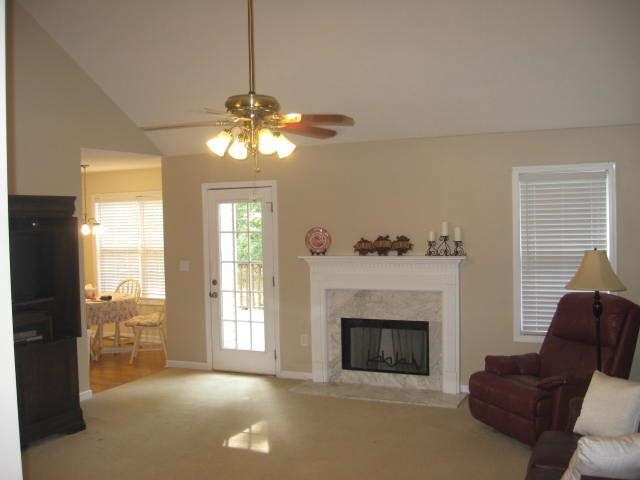 220 Hannah Dr, Colbert, GA 30628 photo 6