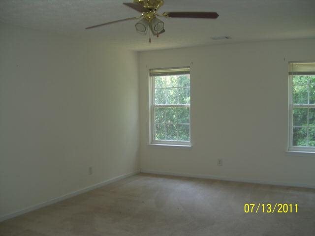 1045 Lakeside Cir, Covington, GA 30016 photo 13