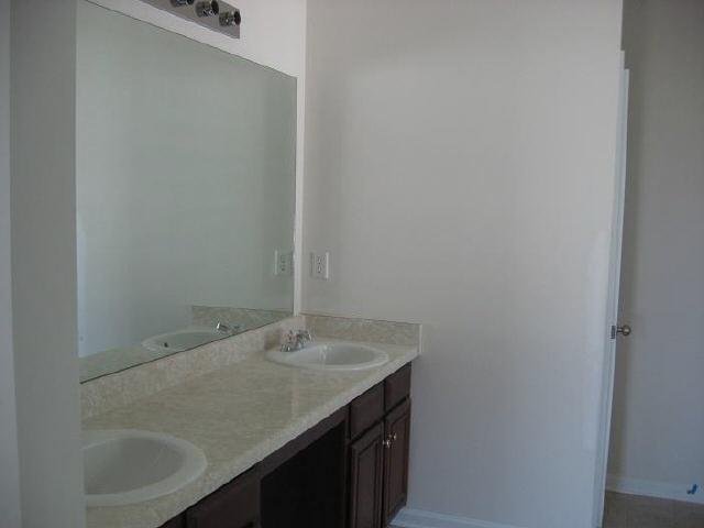 361 Othello Dr, Hampton, GA 30228 photo 8