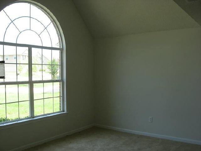 361 Othello Dr, Hampton, GA 30228 photo 6