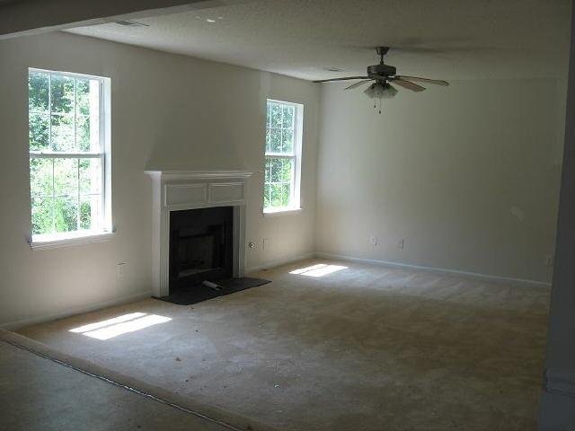 361 Othello Dr, Hampton, GA 30228 photo 4