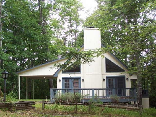 104 Saddleback Cir, Dillard, GA 30537 photo 2