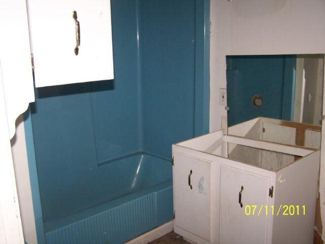 261 Pickett Bridge Rd, Covington, GA 30016 photo 7