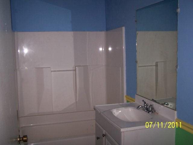 261 Pickett Bridge Rd, Covington, GA 30016 photo 9