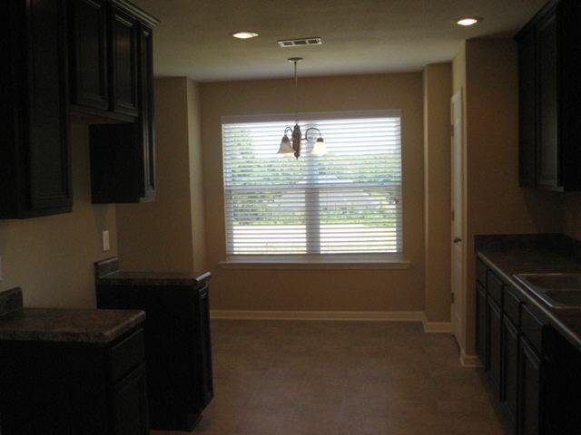 414 Haddenham Ct, Perry, GA 31069 photo 13