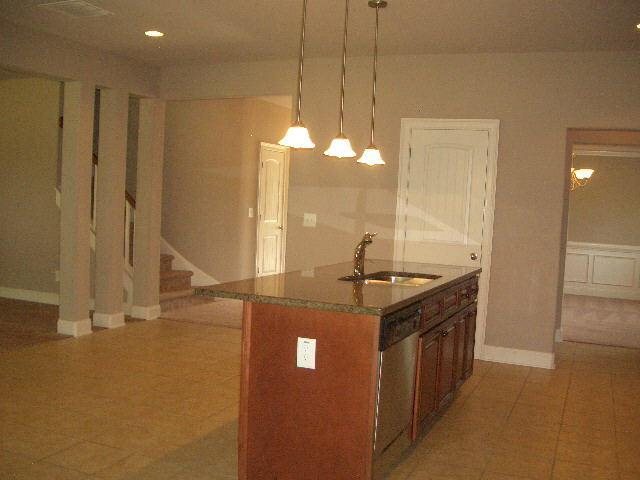 105 Traditions Ln, Hampton, GA 30228 photo 11