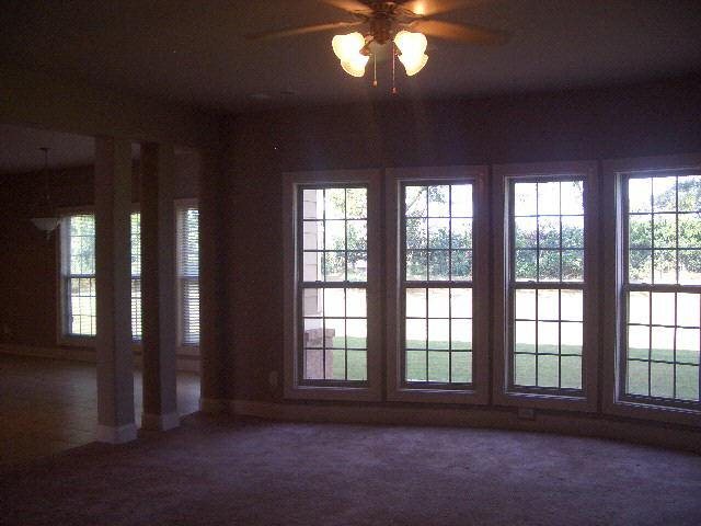 105 Traditions Ln, Hampton, GA 30228 photo 9