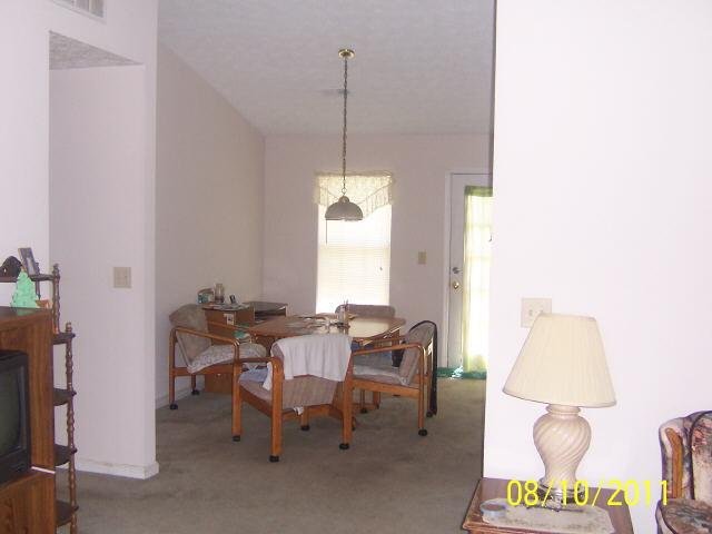 6331 Amberly Rd, Rex, GA 30273 photo 6