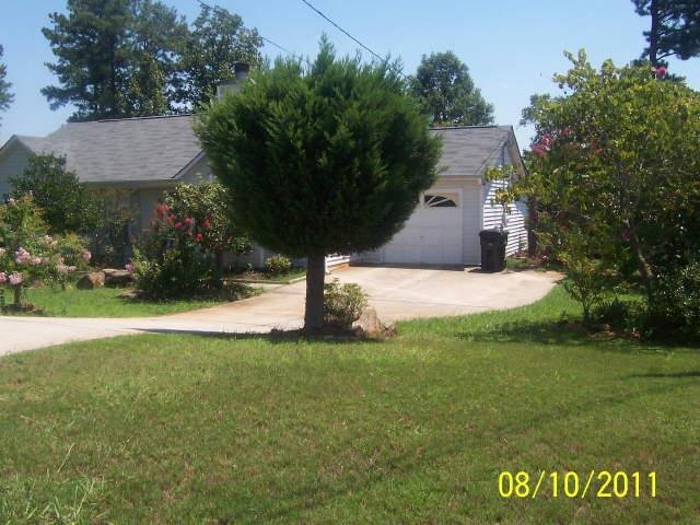 6331 Amberly Rd, Rex, GA 30273 photo 1