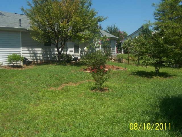 6331 Amberly Rd, Rex, GA 30273 photo 2