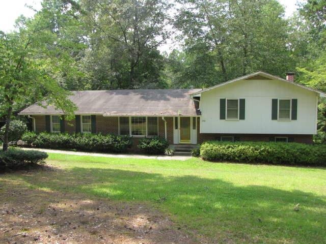 756 Lovers Ln, Toccoa, GA 30577 photo 1