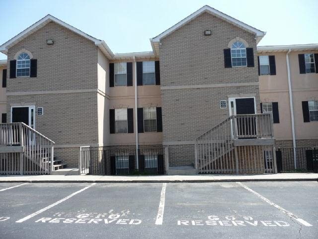 4006 Stillwater Dr, Duluth, GA 30096 photo 1