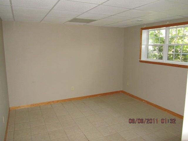 227 Mitchell Dr, Barnesville, GA 30204 photo 6