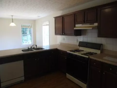 6756 Devon Trce, Stone Mountain, GA 30087 photo 9