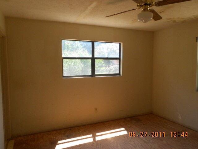 1052 Jonathans Roost Rd, Williamson, GA 30292 photo 6