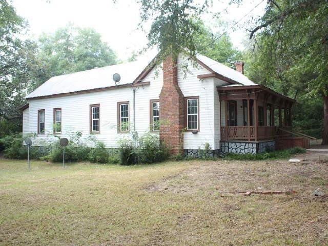 228 E Beech St, Cochran, GA 31014 photo 2