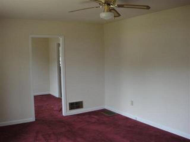 237 Elrod St, Cornelia, GA 30531 photo 4