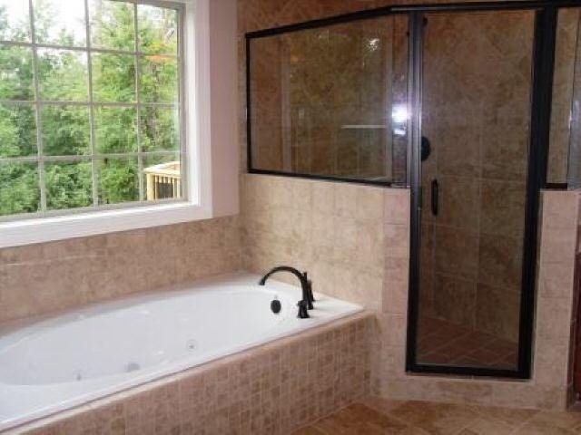 305 Crescent Dr, Forsyth, GA 31029 photo 12